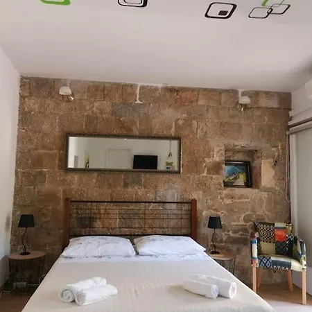 דירה Doris